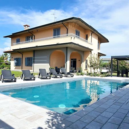 Villa 2 Cassano dʼAdda المظهر الخارجي الصورة