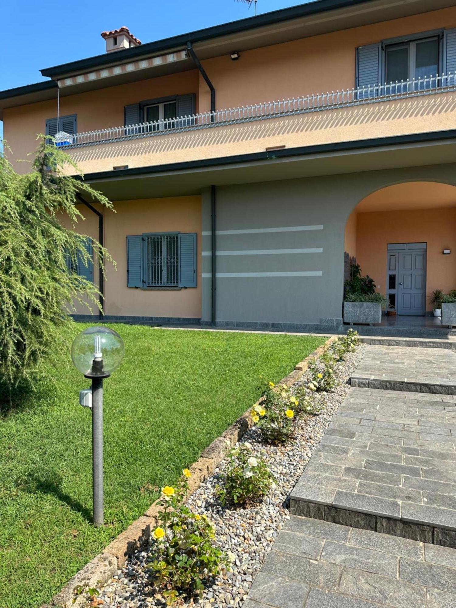 Villa 2 Cassano dʼAdda المظهر الخارجي الصورة